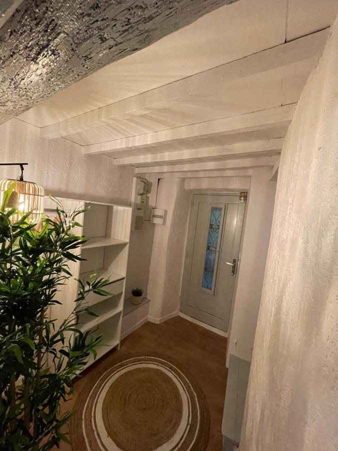 Greenery Apartment Meynes Kültér fotó